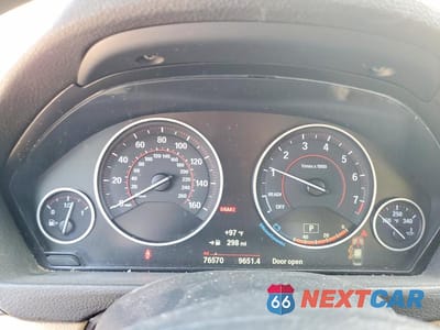 Zdjęcie 9 z 12 samochodu: 2016 BMW 328 I SULEV VIN:WBA8E9G50GNT46053 - miniatura