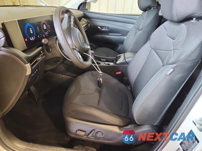 Zdjęcie 7 z 14 samochodu: 2025 HYUNDAI TUCSON SEL VIN:3KMJBCDE3SE004475 - miniatura