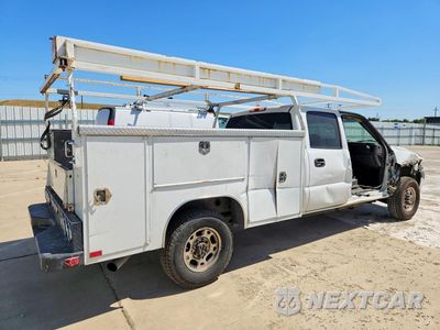 Trzecie zdjęcie samochodu z tyłu: 2002 GMC SIERRA VIN:1GDHC23U12F243039 - miniatura