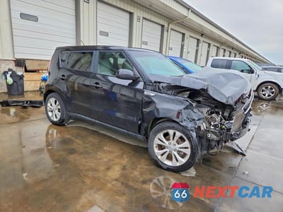 Czwarte zdjęcie samochodu z boku: 2016 KIA SOUL VIN:KNDJP3A59G7240001 - miniatura
