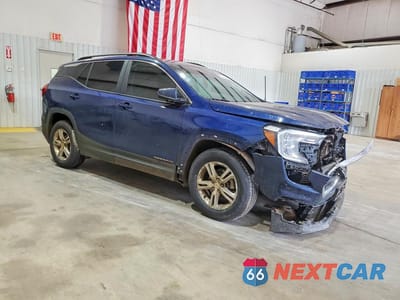 Czwarte zdjęcie samochodu z boku: 2022 GMC TERRAIN SLE VIN:3GKALMEV3NL217550 - miniatura