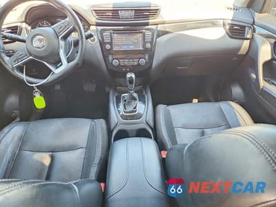 Zdjęcie 8 z 12 samochodu: 2018 NISSAN ROGUE SPORT SL VIN:JN1BJ1CR0JW294524 - miniatura