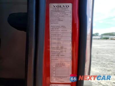 Zdjęcie 10 z 10 samochodu: 2022 VOLVO VNR SEMI TRUCK VIN:4V4WC9EG9NN301781 - miniatura