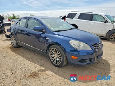 Czwarte zdjęcie samochodu z boku: 2011 SUZUKI KIZASHI SE VIN:JS2RF9A31B6110791 - miniatura