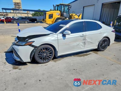 2023 TOYOTA CAMRY XSE 4T1K61AKXPU149799 - główne zdjęcie licytacji z USA - miniatura