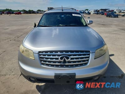 Piąte zdjęcie samochodu w środku: 2003 INFINITI FX35 BASE VIN:JNRAS08W13X204194 - miniatura
