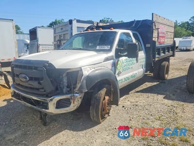 2015 FORD F550 SUPER DUTY 1FD0X5HT7FEB37676 - główne zdjęcie licytacji z USA - miniatura