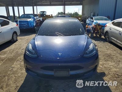 Piąte zdjęcie samochodu w środku: 2022 TESLA MODEL 3 VIN:5YJ3E1EA2NF190883 - miniatura