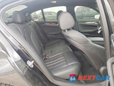 Zdjęcie 10 z 13 samochodu: 2021 BMW 530 I VIN:WBA53BH02MCF05443 - miniatura