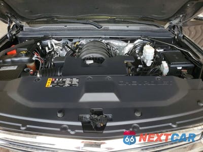 Zdjęcie 12 z 13 samochodu: 2018 CHEVROLET SUBURBAN K1500 PREMIER VIN:1GNSKJKC7JR247004 - miniatura