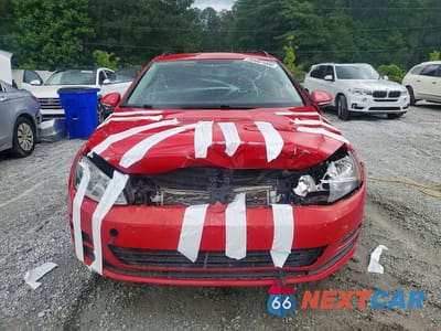 Piąte zdjęcie samochodu w środku: 2016 VOLKSWAGEN GOLF SPORTWAGEN S VIN:3VWC17AU3GM506706 - miniatura
