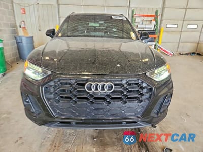Piąte zdjęcie samochodu w środku: 2021 AUDI SQ5 PREMIUM PLUS VIN:WA1B4AFY5M2041440 - miniatura
