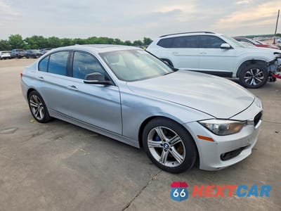 Czwarte zdjęcie samochodu z boku: 2015 BMW 328 I VIN:WBA3A5C54FP604260 - miniatura
