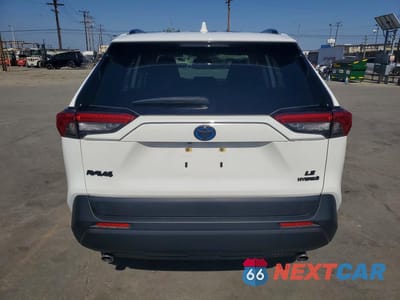 Zdjęcie 6 z 13 samochodu: 2023 TOYOTA RAV4 LE VIN:JTMMWRFV5PD204559 - miniatura