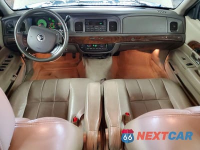 Zdjęcie 8 z 12 samochodu: 2010 MERCURY GRAND MARQUIS LS VIN:2MEBM7FV2AX600867 - miniatura
