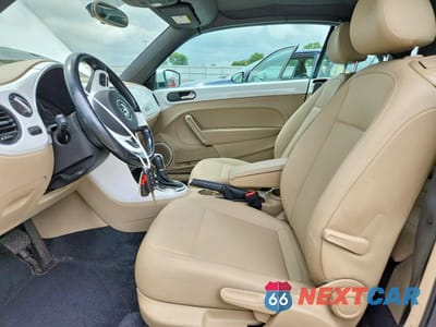 Zdjęcie 7 z 12 samochodu: 2019 VOLKSWAGEN BEETLE S VIN:3VW5DAAT4KM506887 - miniatura