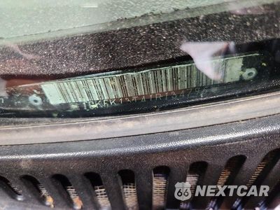 Zdjęcie 13 z 13 samochodu: 2001 GMC YUKON VIN:1GKEK13T41R134796 - miniatura