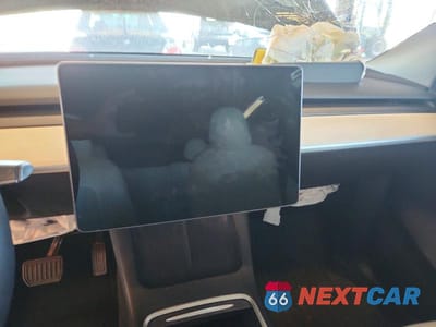 Zdjęcie 9 z 13 samochodu: 2022 TESLA MODEL Y VIN:7SAYGAEE4NF428318 - miniatura