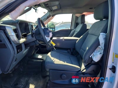Zdjęcie 7 z 12 samochodu: 2026 FORD F350 SUPER DUTY VIN:1FT8W3BA9TED86269 - miniatura