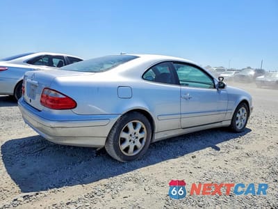 Trzecie zdjęcie samochodu z tyłu: 2002 MERCEDES-BENZ CLK 320 VIN:WDBLJ65G52T128169 - miniatura