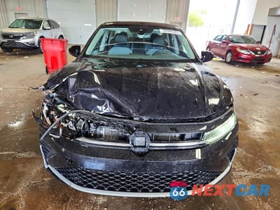 Piąte zdjęcie samochodu w środku: 2025 VOLKSWAGEN JETTA SE VIN:3VW7X7BU1SM084765 - miniatura