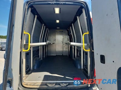 Zdjęcie 10 z 13 samochodu: 2019 MERCEDES BENZ SPRINTER 2500 DELIVERY VAN VIN:WD4PF1CD6KP145691 - miniatura