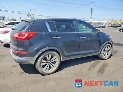 Trzecie zdjęcie samochodu z tyłu: 2012 KIA SPORTAGE EX VIN:KNDPC3A27C7224319 - miniatura