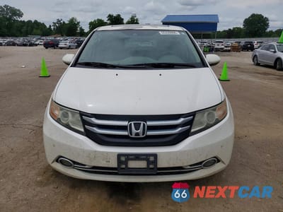 Piąte zdjęcie samochodu w środku: 2014 HONDA ODYSSEY TOURING VIN:5FNRL5H95EB078829 - miniatura