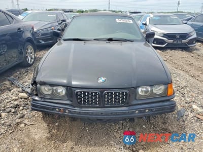Piąte zdjęcie samochodu w środku: 1999 BMW 328 IC VIN:WBABK7338XET67272 - miniatura
