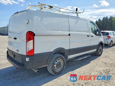 Trzecie zdjęcie samochodu z tyłu: 2020 FORD TRANSIT 250 DELIVERY VAN VIN:1FTBR1Y8XLKA88031 - miniatura