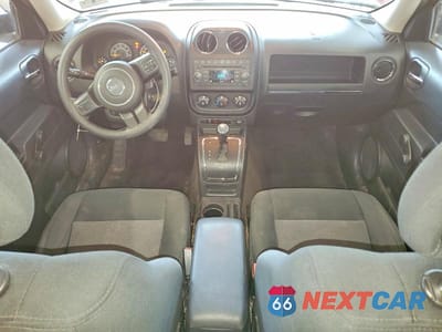Zdjęcie 8 z 13 samochodu: 2016 JEEP PATRIOT SPORT VIN:1C4NJRBB7GD596569 - miniatura