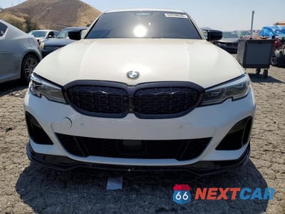 Piąte zdjęcie samochodu w środku: 2020 BMW M340I VIN:WBA5U7C02LA232318 - miniatura