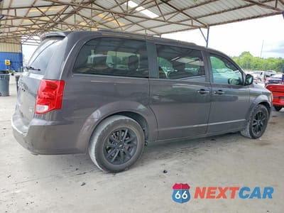 Trzecie zdjęcie samochodu z tyłu: 2019 DODGE GRAND CARAVAN GT VIN:2C4RDGEG3KR671374 - miniatura