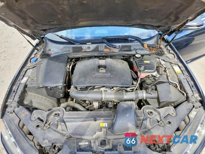Zdjęcie 11 z 12 samochodu: 2015 JAGUAR XF VIN:SAJWA0FS5FPU50762 - miniatura