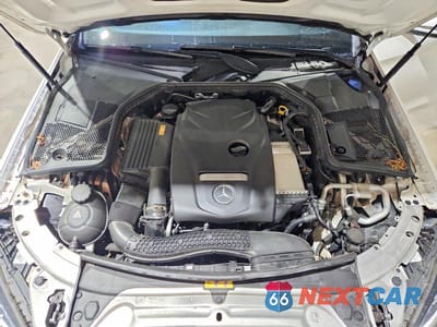 Zdjęcie 11 z 12 samochodu: 2016 MERCEDES-BENZ C 300 VIN:55SWF4JB1GU177134 - miniatura