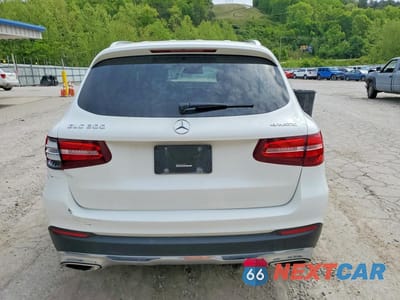 Zdjęcie 6 z 13 samochodu: 2016 MERCEDES-BENZ GLC 300 4MATIC VIN:WDC0G4KB6GF025956 - miniatura