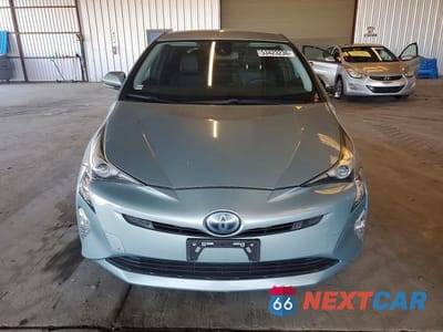 Piąte zdjęcie samochodu w środku: 2016 TOYOTA PRIUS FOUR TOURING VIN:JTDKARFU7G3503988 - miniatura