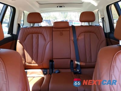 Zdjęcie 10 z 13 samochodu: 2024 BMW X7 XDRIVE40I VIN:5UX23EM04R9U34002 - miniatura
