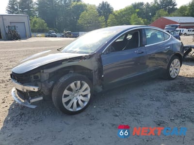 2018 TESLA MODEL 3 5YJ3E1EA2JF059592 - główne zdjęcie licytacji z USA - miniatura