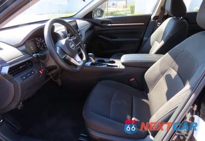 Zdjęcie 9 z 10 samochodu: 2025 NISSAN ALTIMA SV VIN:1N4BL4DV7SN377143 - miniatura