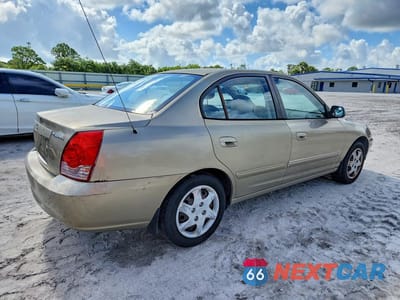 Trzecie zdjęcie samochodu z tyłu: 2006 HYUNDAI ELANTRA GLS VIN:KMHDN46D06U267804 - miniatura