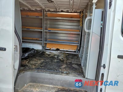 Zdjęcie 11 z 14 samochodu: 2020 NISSAN NV 2500 HD SV VIN:1N6AF0KY0LN801148 - miniatura