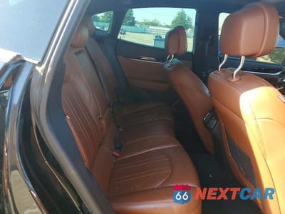 Zdjęcie 11 z 13 samochodu: 2017 MASERATI LEVANTE VIN:ZN661XUA9HX257744 - miniatura