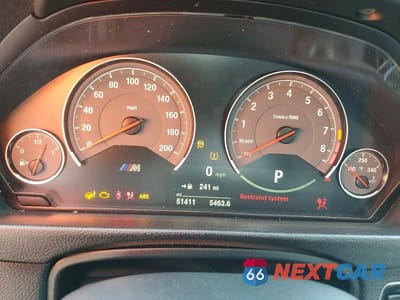 Zdjęcie 9 z 12 samochodu: 2018 BMW M3 VIN:WBS8M9C50J5J80175 - miniatura