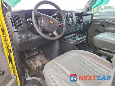 Zdjęcie 8 z 13 samochodu: 2016 CHEVROLET EXPRESS DELIVERY TRUCK VIN:1GB0GRFF9G1286323 - miniatura