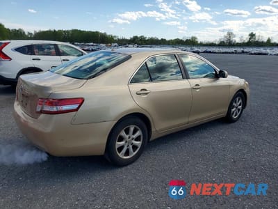 Trzecie zdjęcie samochodu z tyłu: 2011 TOYOTA CAMRY LE VIN:4T1BF3EK7BU753051 - miniatura
