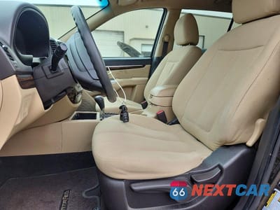 Zdjęcie 7 z 12 samochodu: 2011 HYUNDAI SANTA FE GLS VIN:5XYZGDAG0BG016606 - miniatura