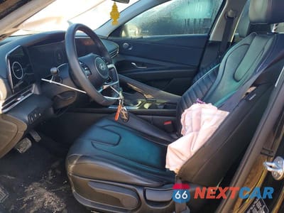 Zdjęcie 7 z 12 samochodu: 2025 HYUNDAI ELANTRA LIMITED VIN:KMHLN4DJ5SU123096 - miniatura