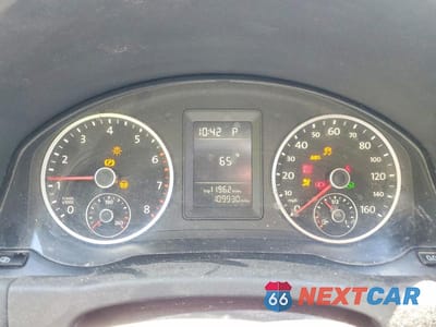 Zdjęcie 9 z 13 samochodu: 2011 VOLKSWAGEN TIGUAN S VIN:WVGBV7AX2BW513034 - miniatura