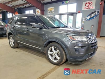 Czwarte zdjęcie samochodu z boku: 2019 FORD EXPLORER XLT VIN:1FM5K7D86KGA71833 - miniatura